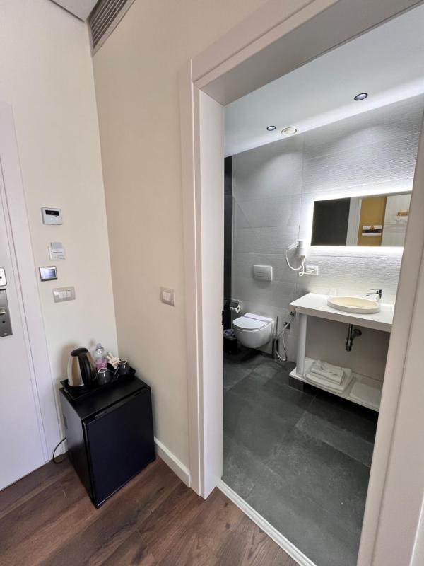 Double Room with Mountain View image 3