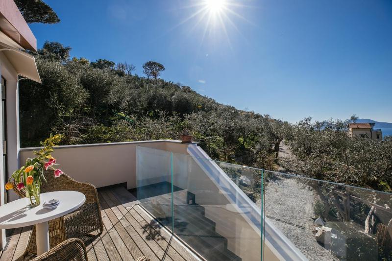 Suite with Sea View image 2