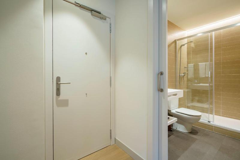 One-Bedroom Apartment image 1