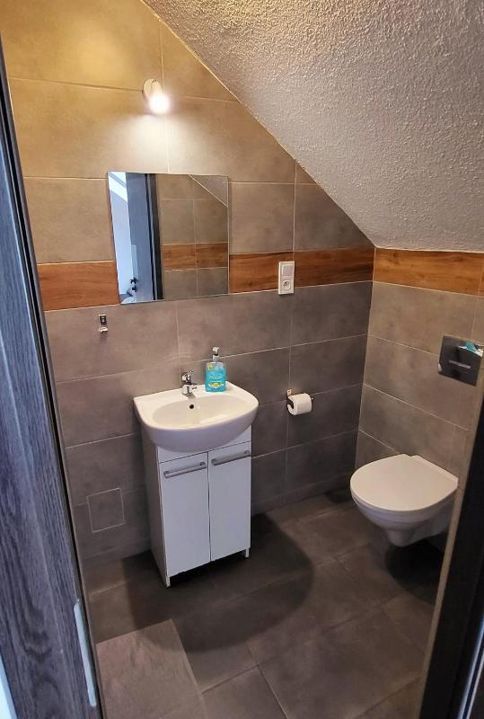 Classic Triple Room image 3