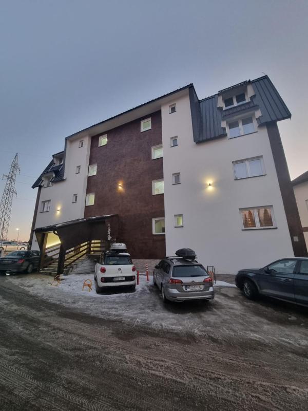 KopStar Apartment Kopaonik G2 - image 2