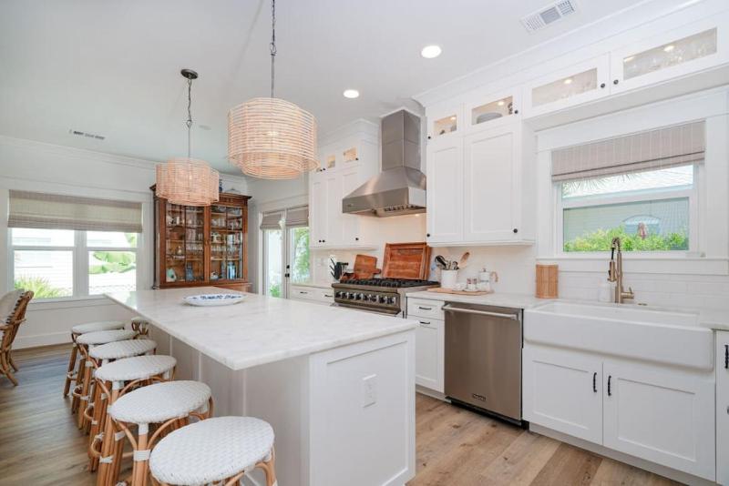 Casa Bella - Luxury Experience - Amenities Galore - image 1