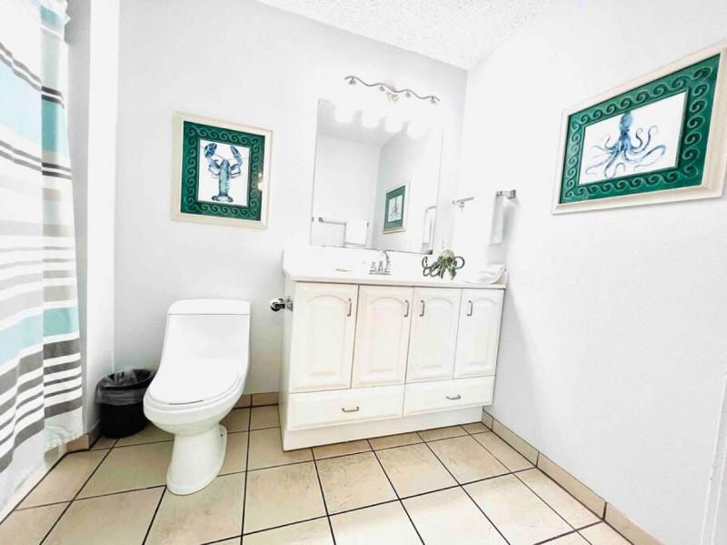Sol Searching - Family Friendly Bungalow - image 41