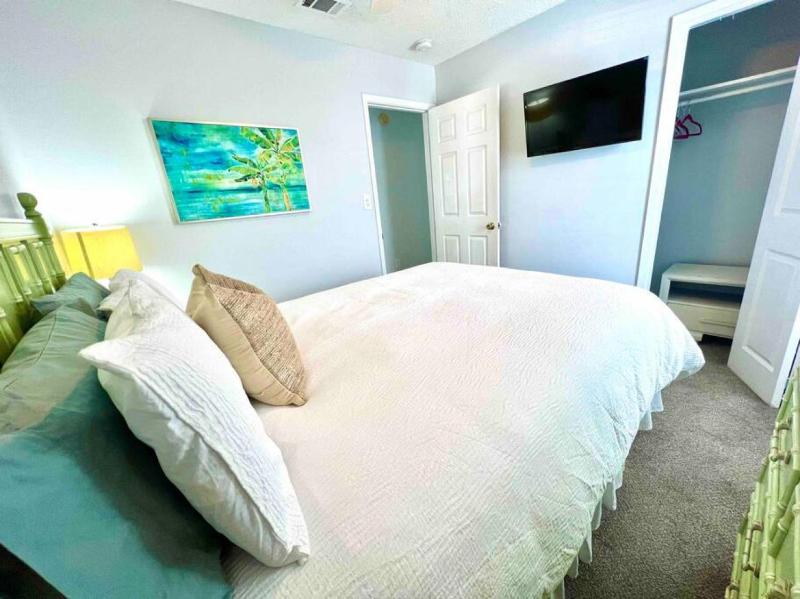 Sol Searching - Family Friendly Bungalow - image 31