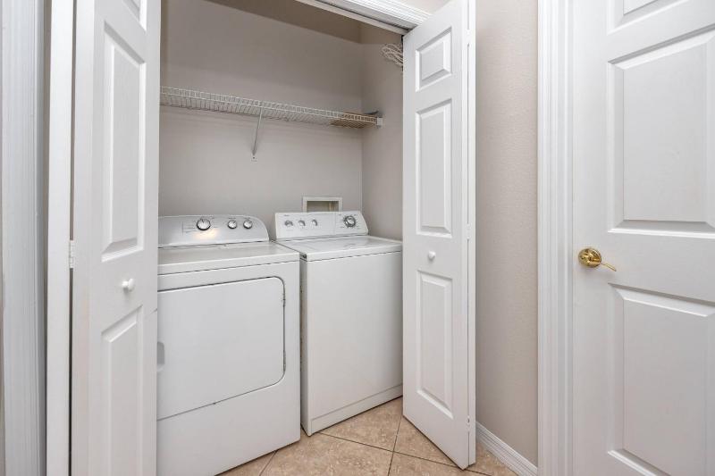 200 Harborview Grande - image 39