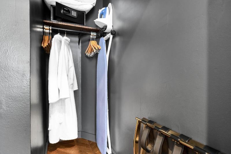 Hotel 32One - image 8
