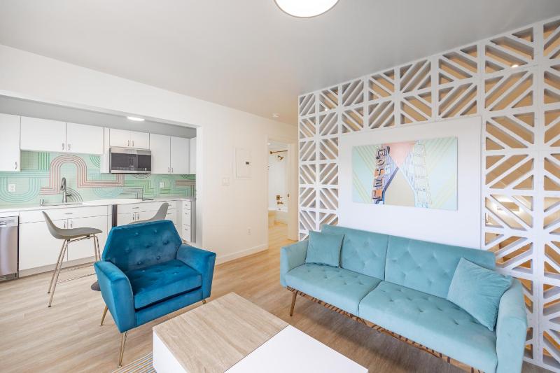 King Suite image 3
