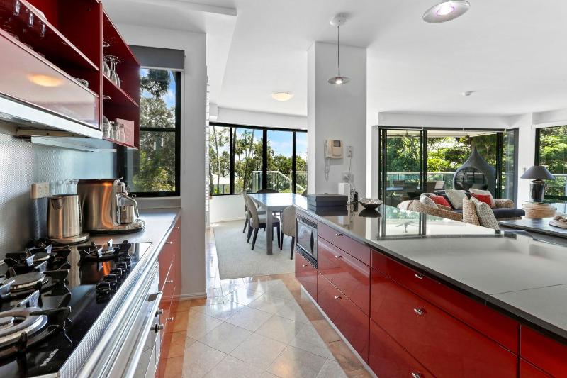 Laidback luxury living Noosa Heads - image 10