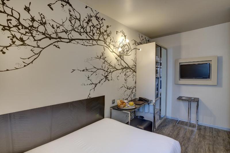 Single Room image 2