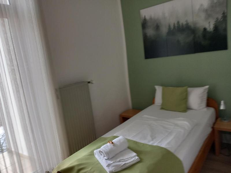 Hotel Karolinger - Self Check-In - image 2