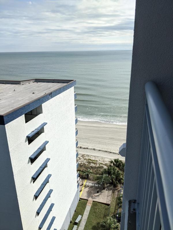 Ocean Front Grand Atlantic 4 Bedroom 3 bathroom Grand Atlantic Resort - image 13