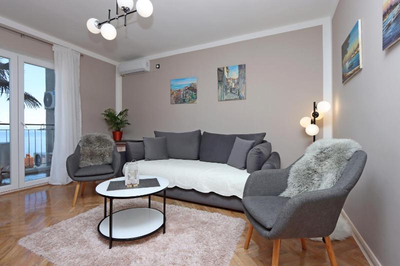 Apartments with WiFi Opatija - 21787 - image 18