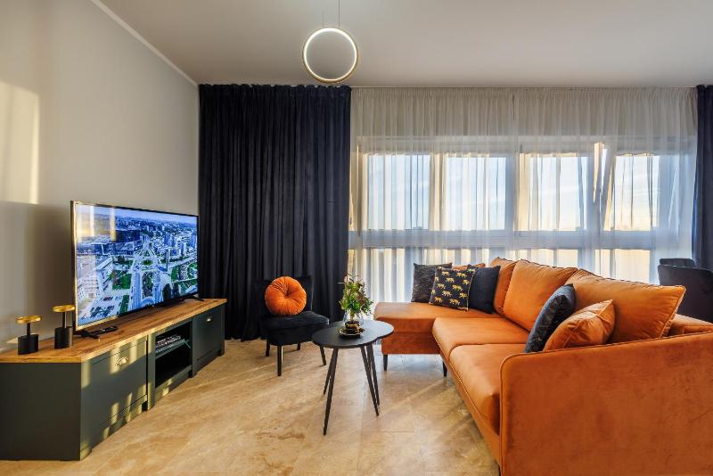 Emihouse Riverside Apartments - image 9