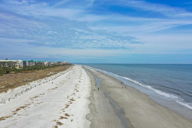 Beachfront Bliss - image 36