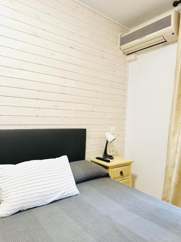 Twin Room image 1