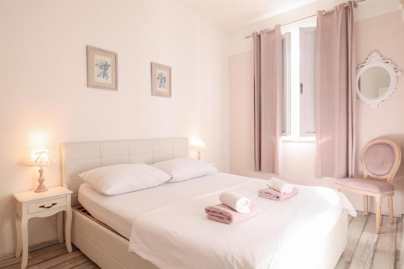 Apartment Floresita - image 12