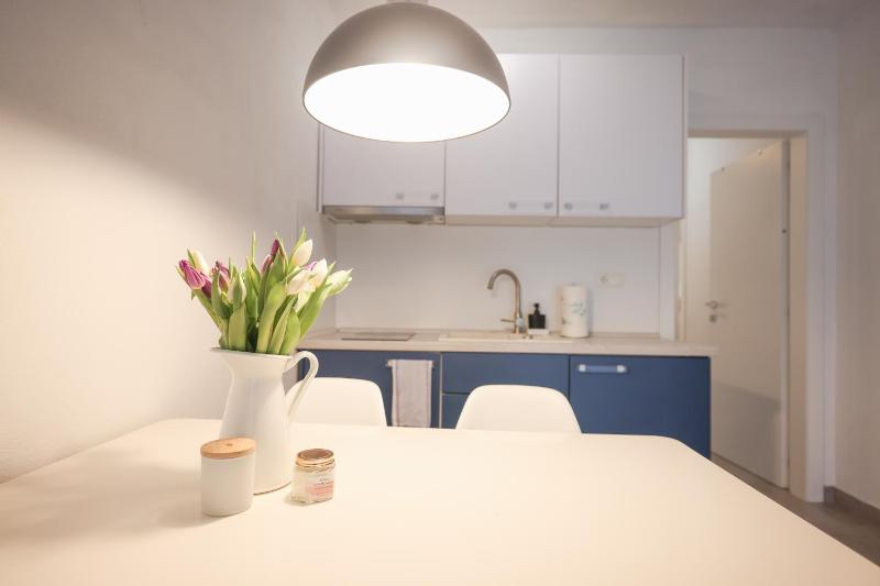 Apartment Floresita - image 10