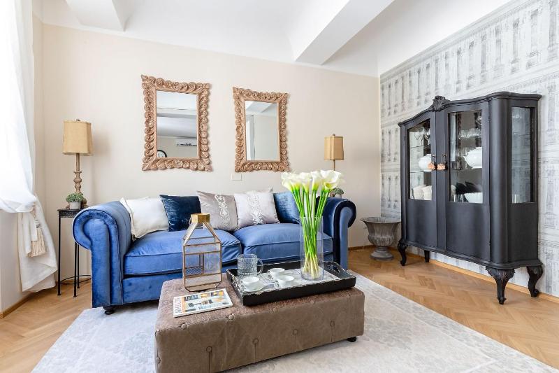 Casa San Frediano 3 Luxury Bedrooms and a Charming LUCCA View Inside the Walls - image 12