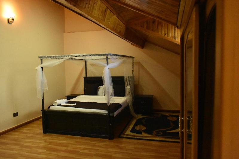 Ezeife Guesthouse - image 5