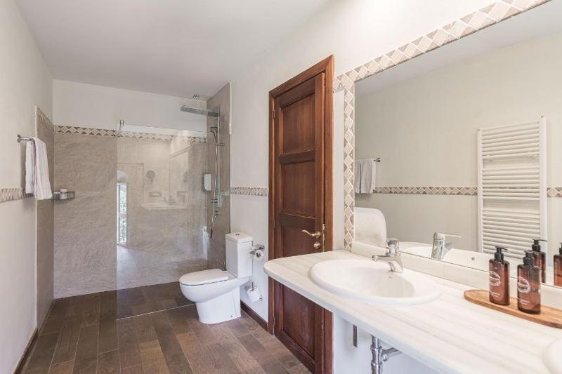 Junior Suite image 2