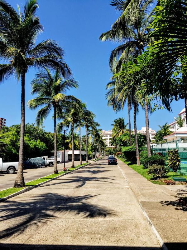 Maz4you Beachfront Condo - image 11