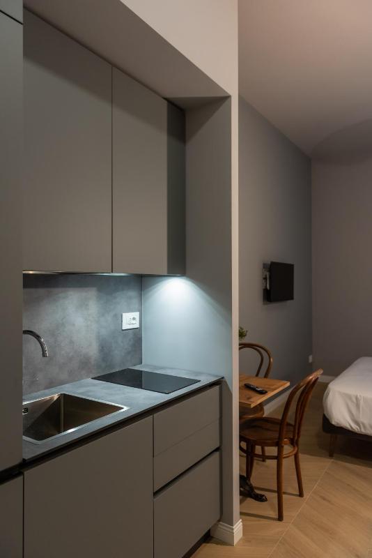Sophia Boutique Suites - image 35