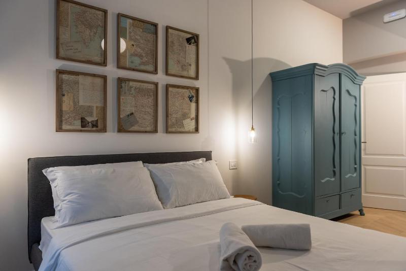 Sophia Boutique Suites - image 32