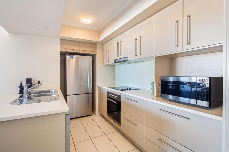 Coastal Bliss - 3BR Unit Overlooking Kings Beach - image 15