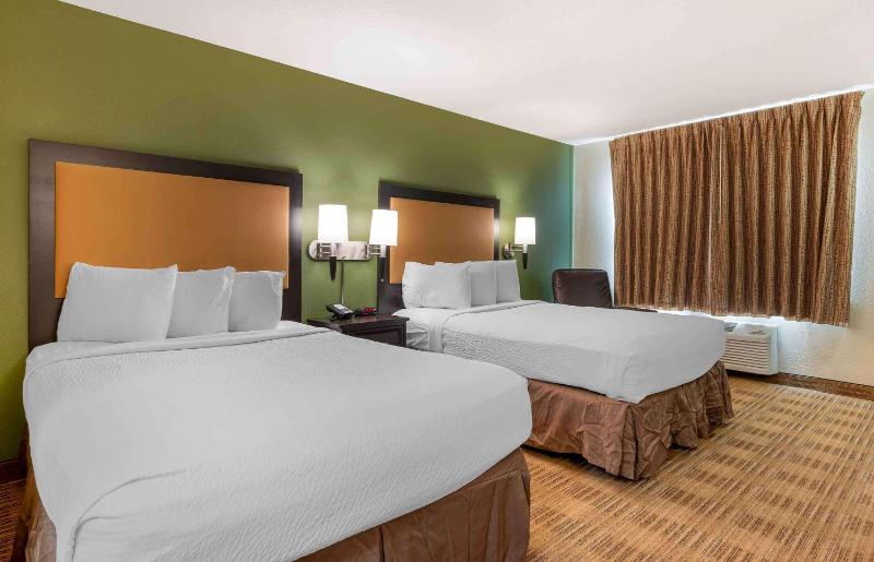 Studio with 2 Double Beds - Non-Smoking image 1
