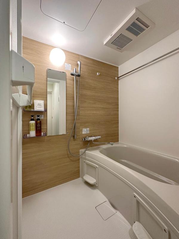 Spacious Apt for 12Ppl Very Good Location - image 16