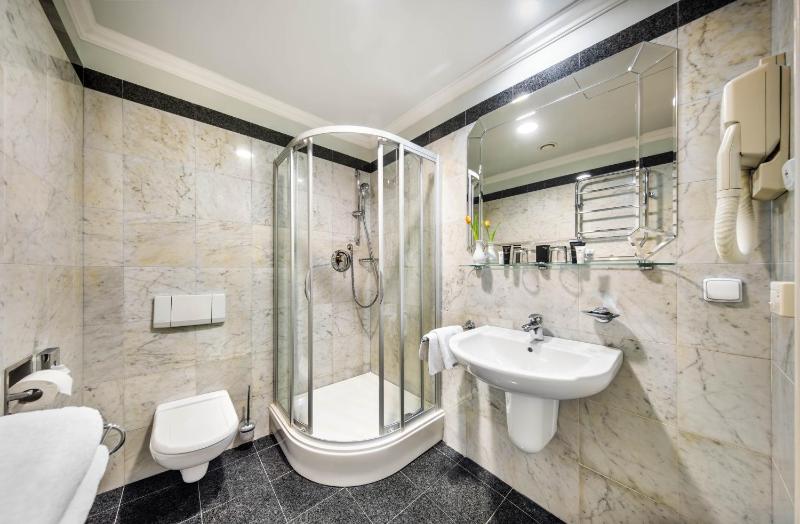 Deluxe Junior Suite image 1