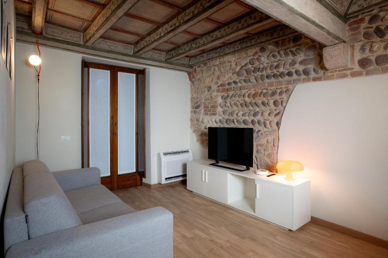 Verona Design - image 14