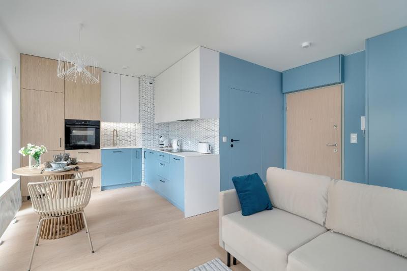 Pastel Blue Studio Grunwald with Garden & Parking Poznań by Noclegi Renters - image 19