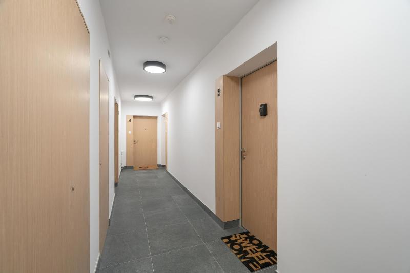 Pastel Blue Studio Grunwald with Garden & Parking Poznań by Noclegi Renters - image 6