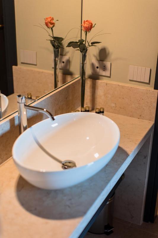 Pavillon Suite - image 8