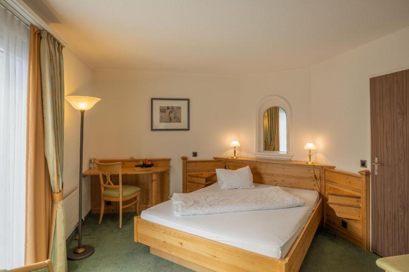 Double Room Queensize  image 1