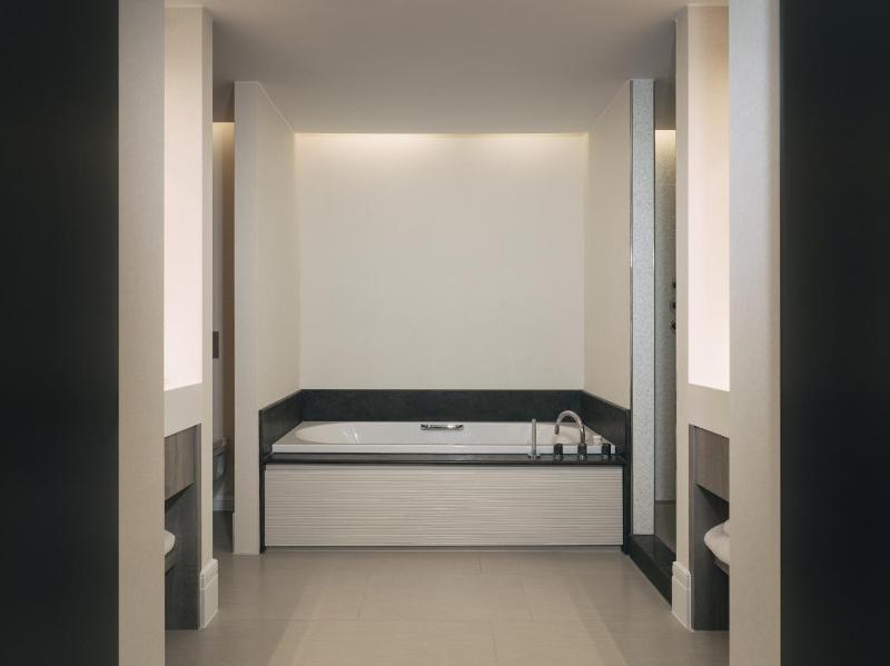 Junior Suite image 4