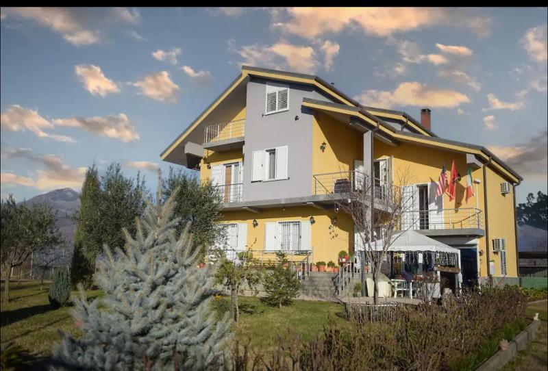 Hotel Villa Linda Images