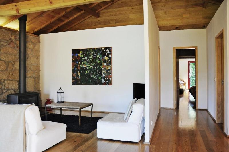 Three-Bedroom Apartment image 3