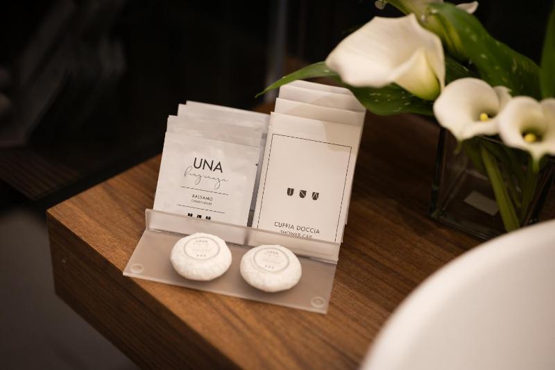 Premium Twin Room with Extra Bed image 2