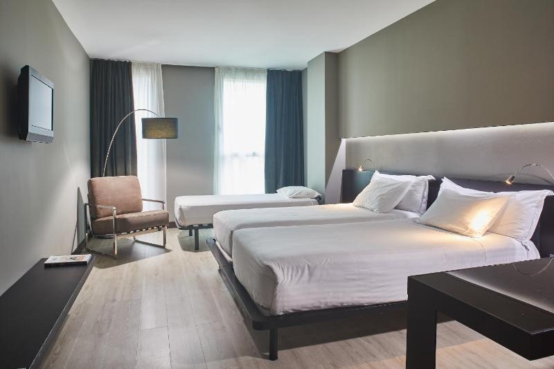 Triple Room image 4