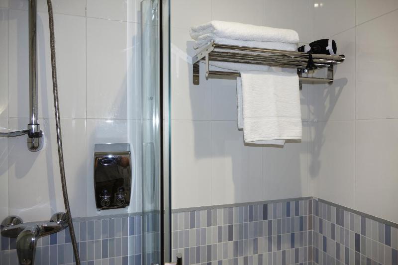 Superior Double Room with City View image 2