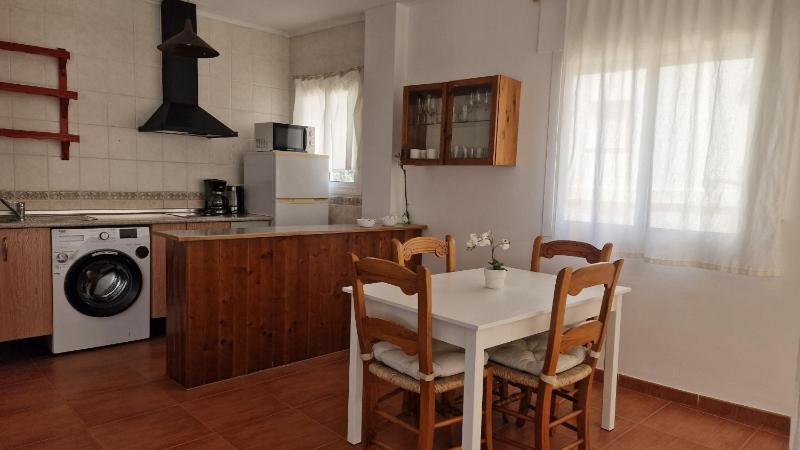 Two-Bedroom Apartment with Pool View image 4