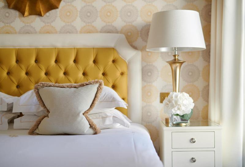 King or Twin Room image 4