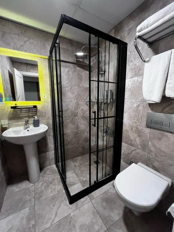 Classic Triple Room image 3