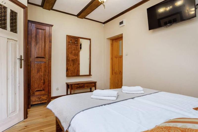 Triple Room with Terrace image 4