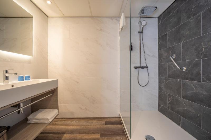 Comfort Double Room with Terrace image 3