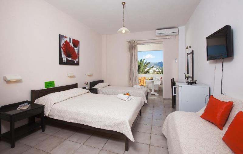 Double or Twin Room with Garden View - Ground Floor image 2