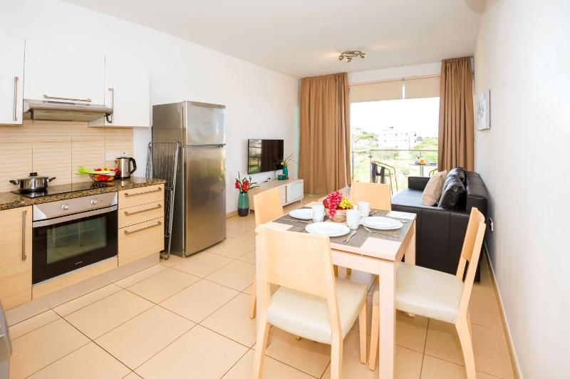 Austin - Coralli Beachfront Apartment - image 15
