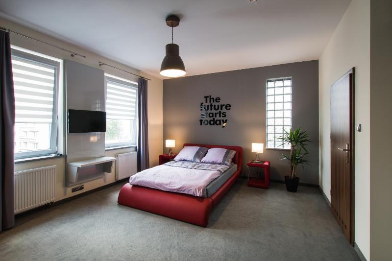 Deluxe Double Room with Shower image 1
